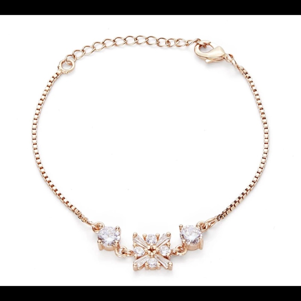 Ashylnn Avenue Charm Bracelet